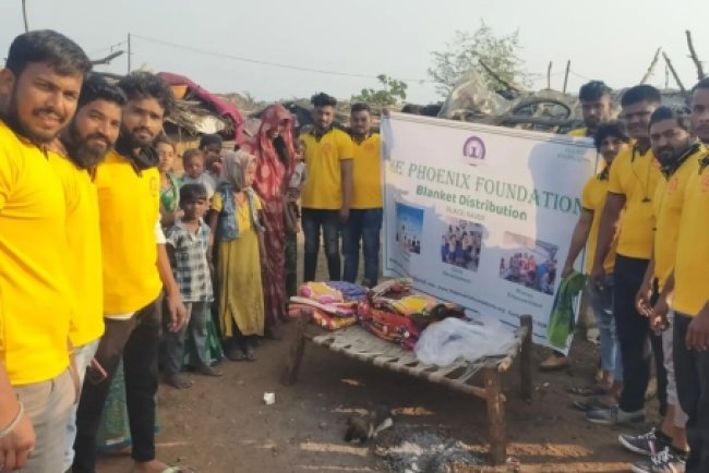 NGO Near Me to Donate Clothes, Books & Food | Phoenix Foundation